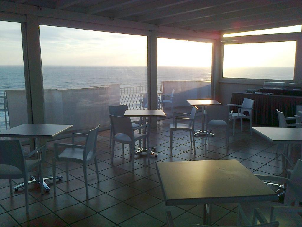 Hotel L'Approdo Anzio Dış mekan fotoğraf